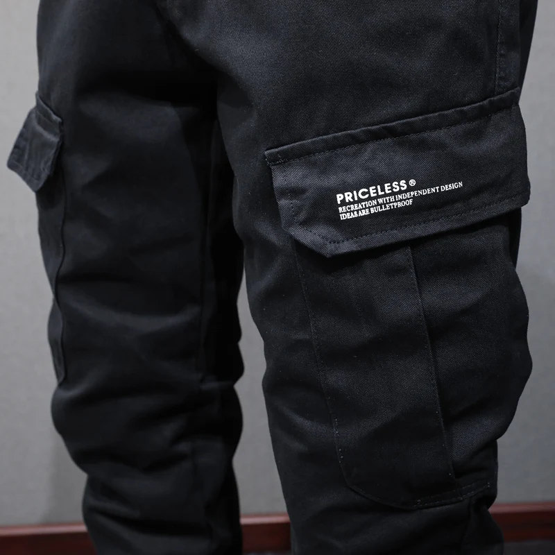 Street Fashion Men Jeans Big Pocket Casual Cargo Pants Hombre Bottom Zipper Designer Hip Hop Joggers Men Loose Wide Leg Trousers