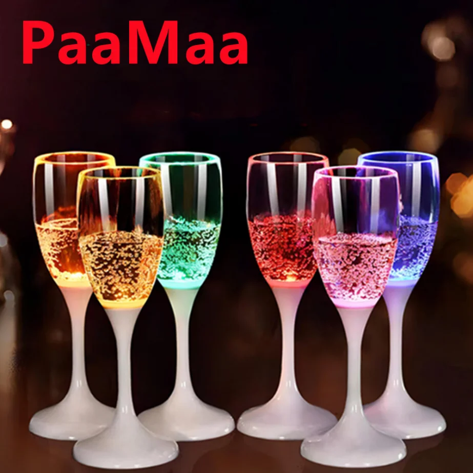 

LED Cup Automatic Flashing Cups Multi-color Light Up Mugs Wine Beer Mugs Whisky Drink Cups for Party Kitchen Christmas Decor