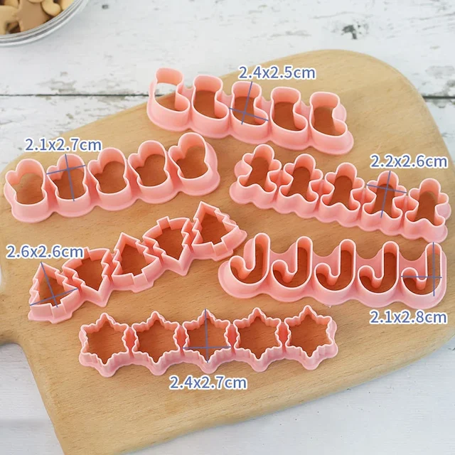 Mini Christmas Cookie Cutters Stamp Xmas Tree Gingerbread Man Pattern Biscuit Embosser Mould Cake Fondant Baking Decorating Tool 5
