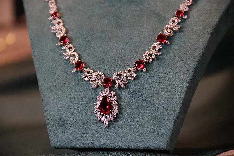 Bridal necklace Red gemstone wedding dress Earrings Set Strapless dress Accessories Wedding dinner accessories luxury jewelry 5