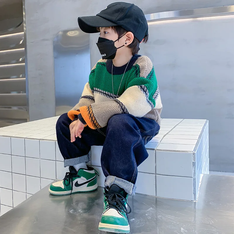 

Корейский весенне-осенний Детский свитер для мальчиков пуловер полосатый вязаное нижнее белье для мальчиков трикотажная одежда с круглым вырезом для школьников Топы