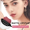 rouge a levre mat velours, maquillage en forme de lèvres, hydratant