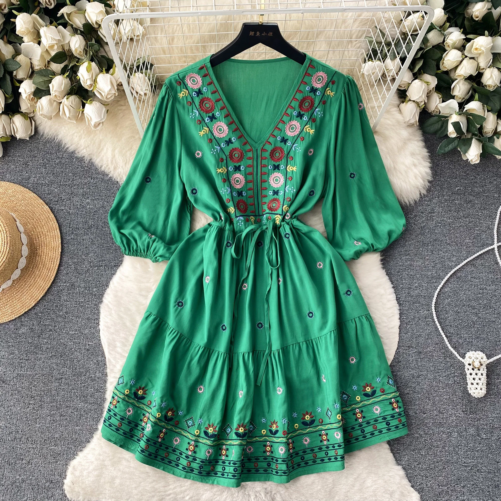 

Summer Drawstring Lace Waist Bohemian Holiday Style Embroidered V-neck Dress