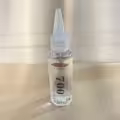 700