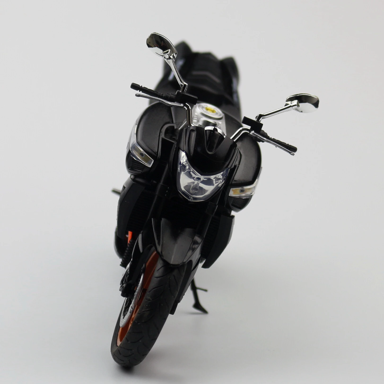 Sbef27e8bc7044b51a6ed343adf599036g