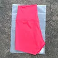 Peach red