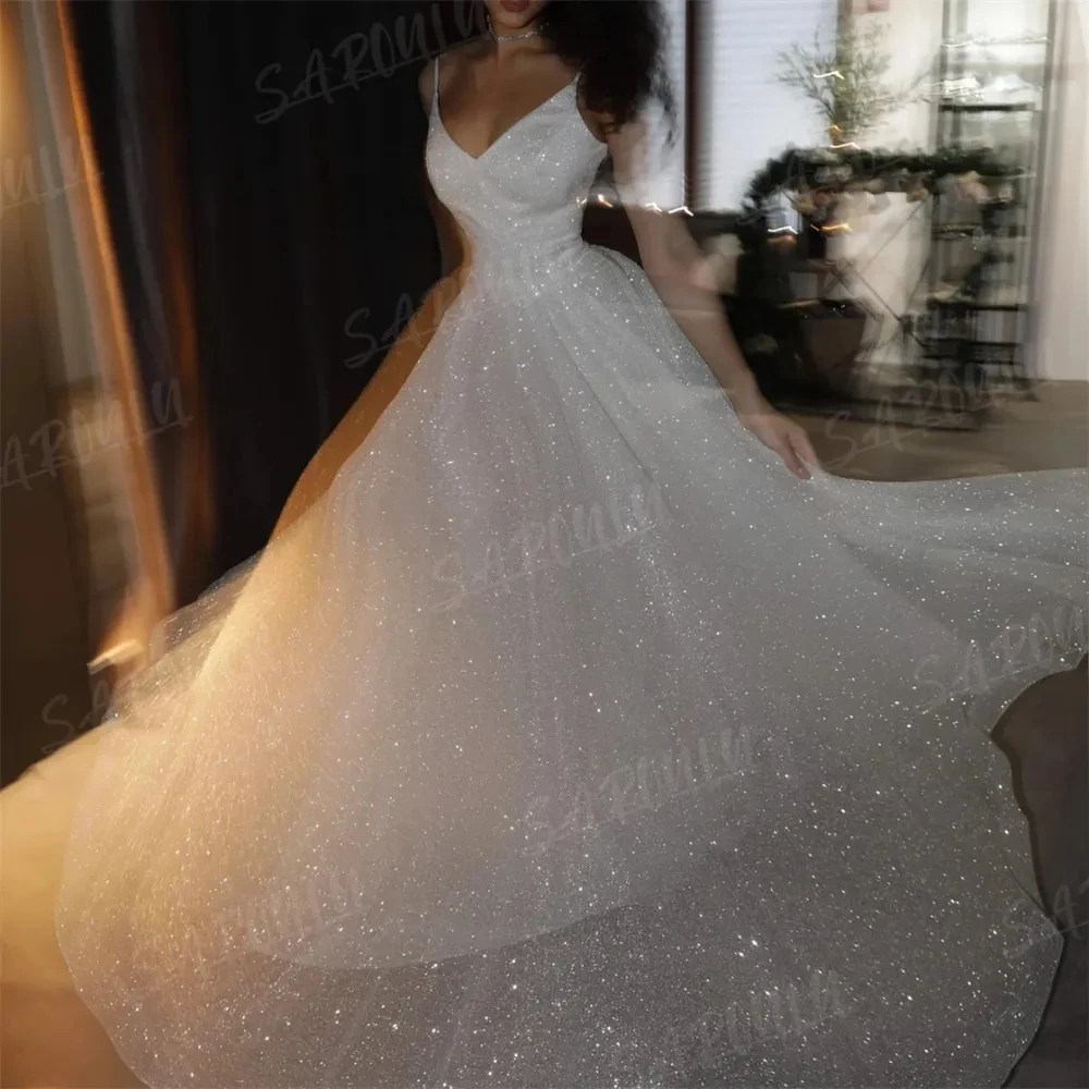 Рисунок 2 - Женское свадебное платье с блестками It's yiiya