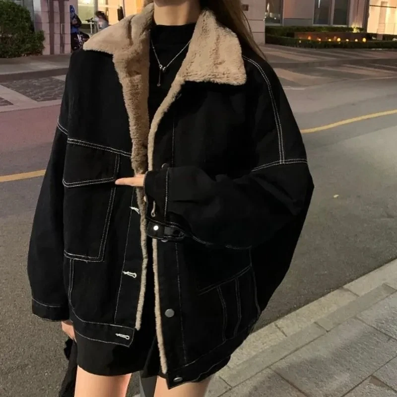 

2023 Winter New Thick Warm Fashion Women Casual Denim Jacket Female Boutique Solid Wool Denim Coat Bomber Jeans Street Clothing