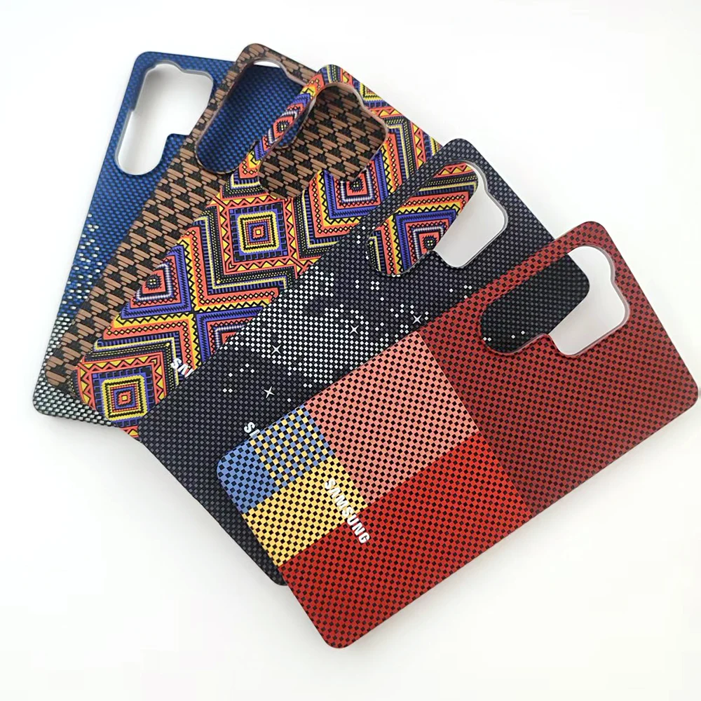 Carbon Fiber Wireless Charging Magnetic Case with Enhanced Protection