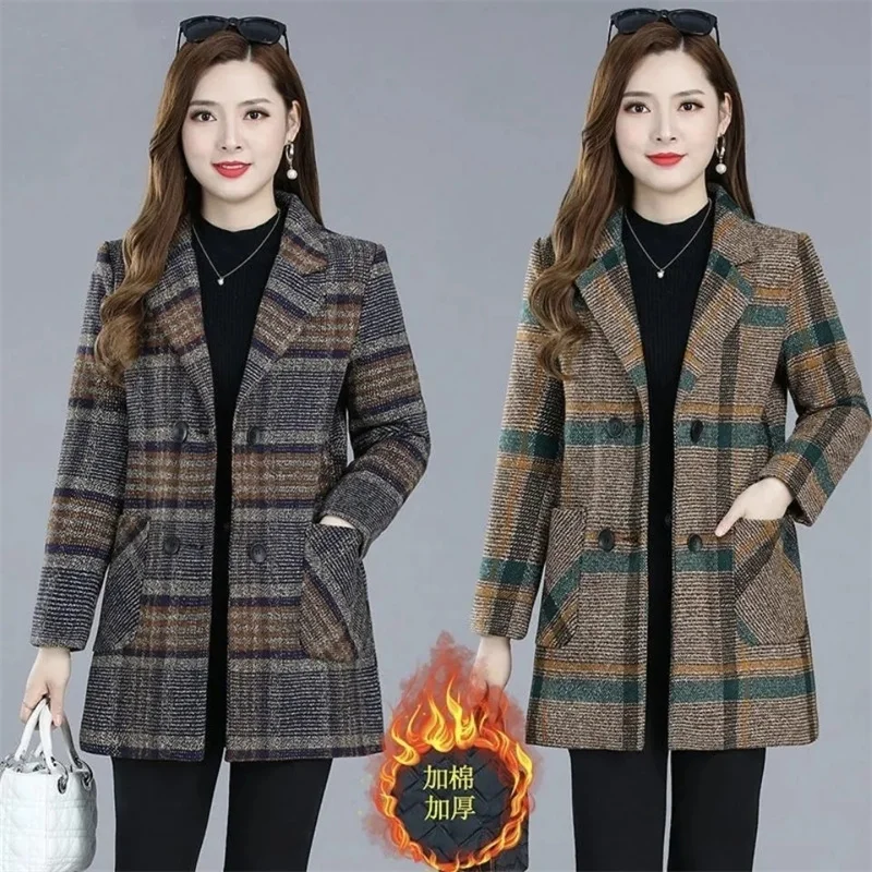 Autumn And Winter Coat Fleece Woolen Coat Women's 2023 Mid-Elderly Mothers Wear Cotton Trench Coat Female Plaid Outwear Female