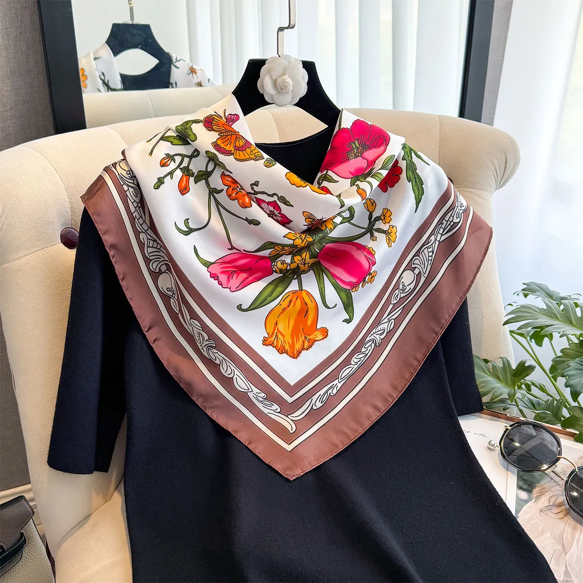 Spring and Summer Floral Design 90*90cm Women Scarf Sunscreen Foulard Shawl Hijab Female Hair Hijab Wraps Neckerchief Bandanda