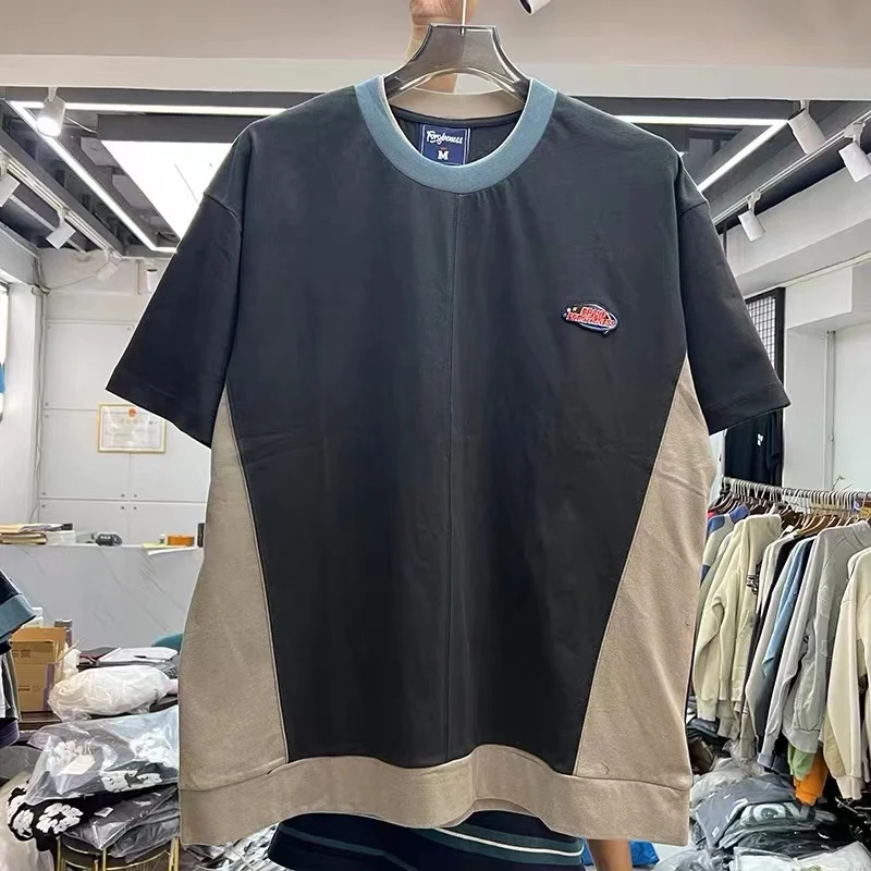 

Heavy color splicing round-necked short-sleeved t-shirt