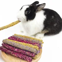 Bâtons à mâcher en forme de lapin, 6 pièces/ensemble, mélange de fleurs naturelles, jouets à mâcher, friandises pour lapin, chinchilla, overd'inde, hamster, collations molaires 1