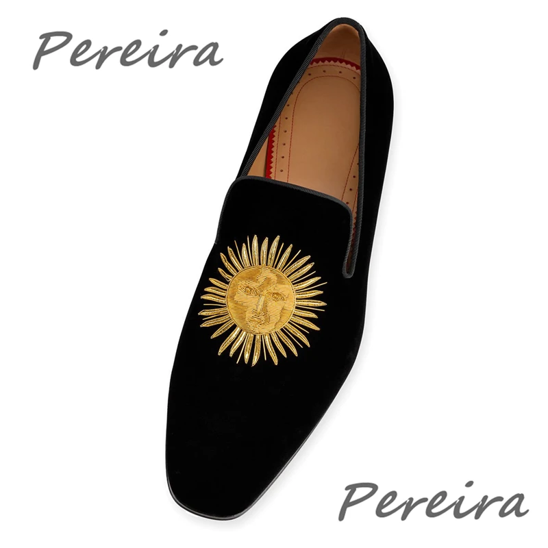 New Gold Sunflower Embroidery Men's Casual Shoes Fashion Inner Elevated Flats Leather Shoes Round Toe Loafers Outdoor Pumps