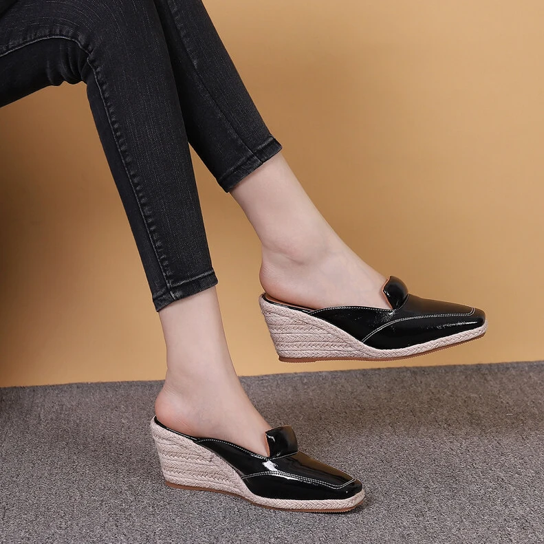 

Женские модные однотонные босоножки на танкетке, женские тапочки на высоком квадратном каблуке