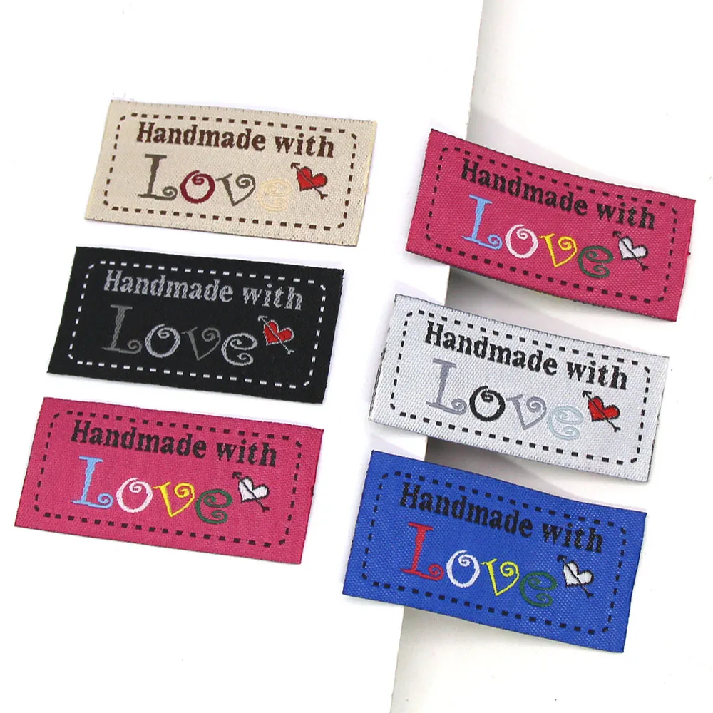 50Pcs Hand Made With Love Cloth Tags Handmade Labels For Clothes Sewing Label Tag DIY Hat/Gift/Bag Garment Accessories 50x25MM