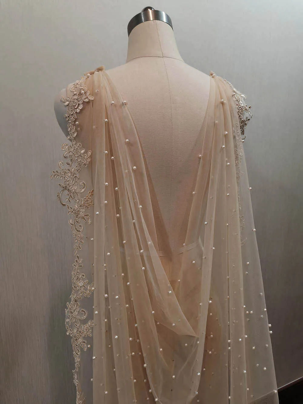 Wedding shawl lace bolero jacket customized champagne pearls wedding bolero 2 meters long lace bridal cape wedding shoulder veils bridal accessories