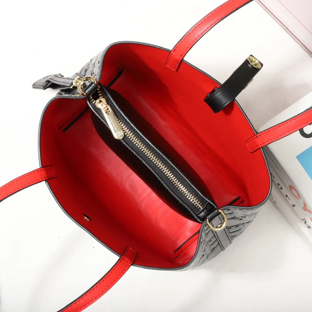 CILMI HARVILL CHHC 2024 Women's Bucket Bag New Single-shoulder Cross-body Portable Perforated Design Italic Letter Opening