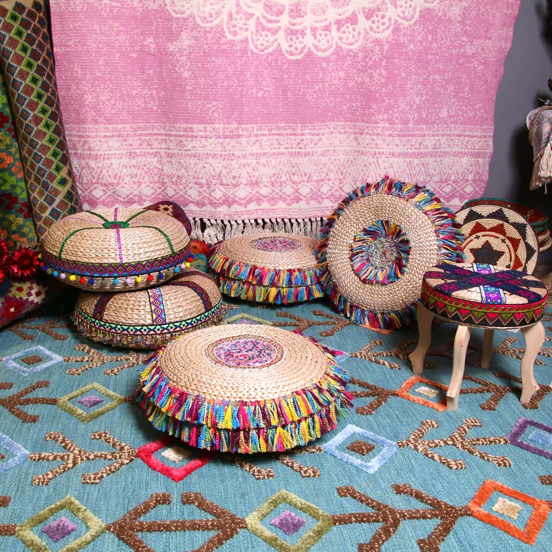 

Handmade retro Bohemian style Nordic stool straw woven futon tatami cushion