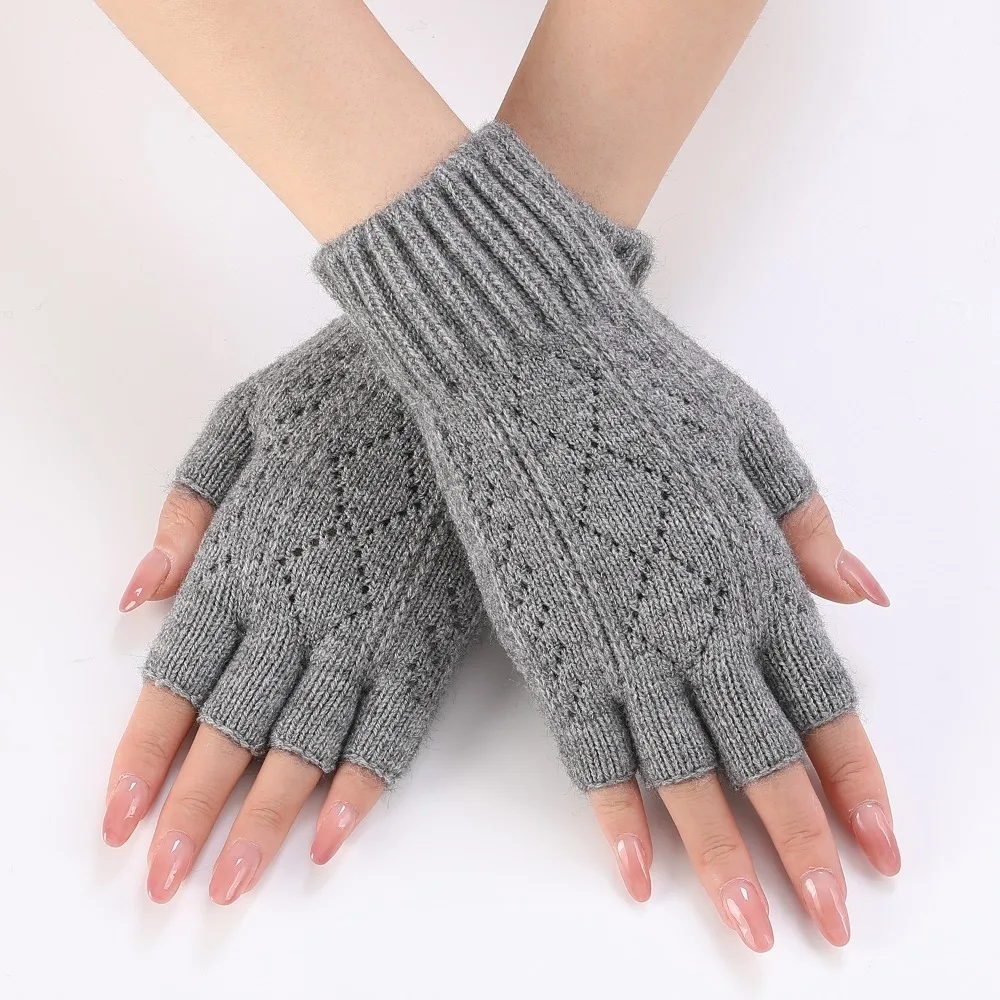 

Diamond Gloves Exposed Fingers Cold Proof Wrist Gloves Heat-resistant Touch Screen Finger Splitting Gloves Autumn and Winter