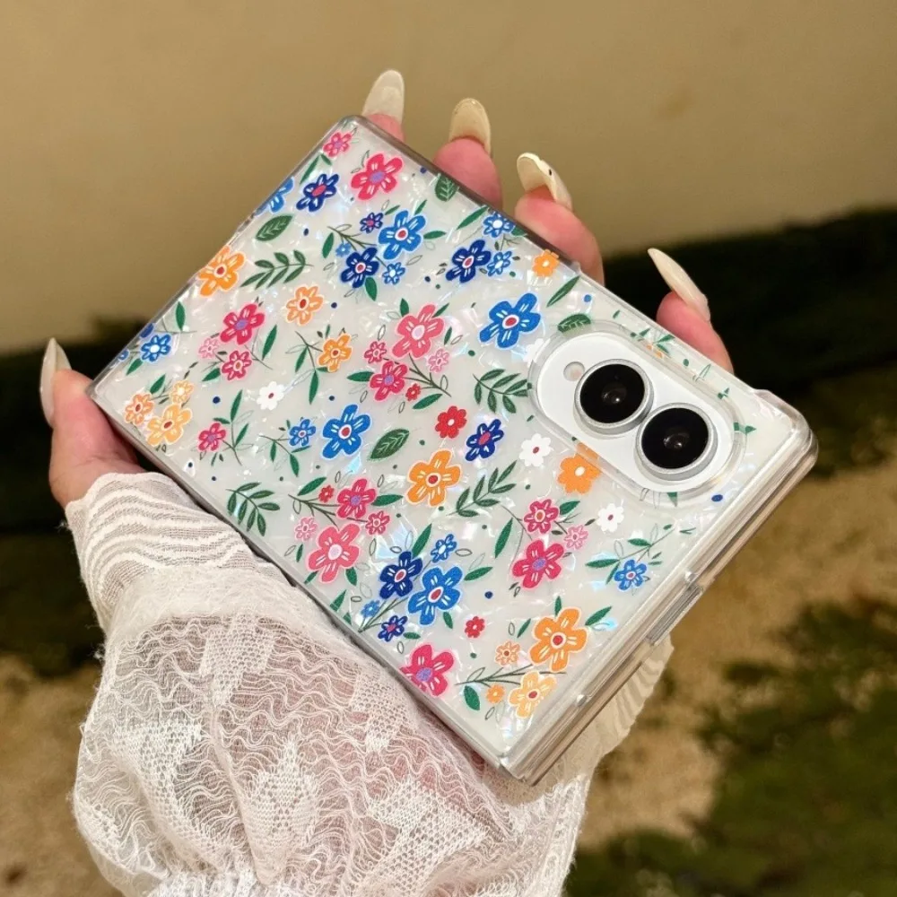 Luxury Floral Tulip Leaf Case with Colorful Shell Pattern
