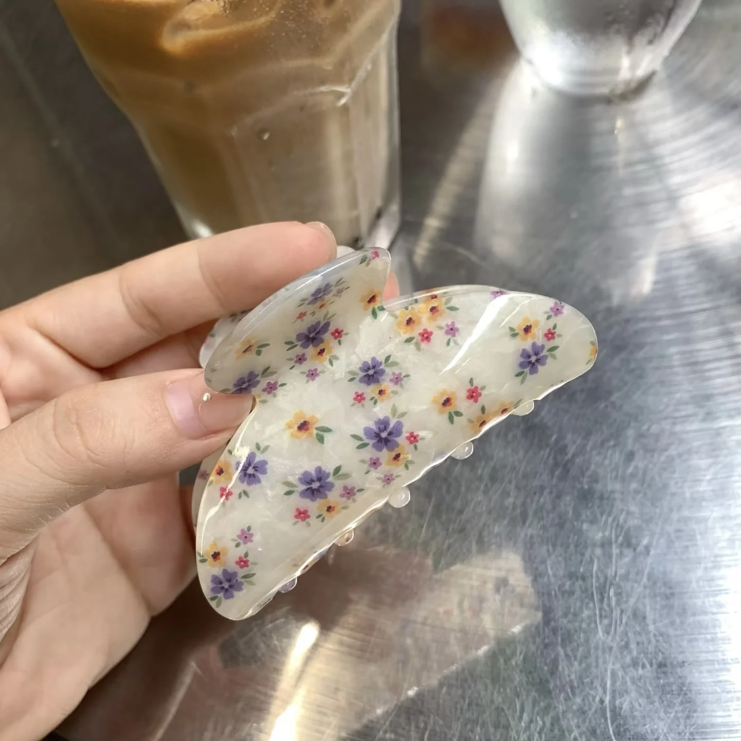 1PC Floral Print Acrylic Hair Claw Clip, Cute Butterfly - Shaped Hair Grip, Sweet Hair Accessory For Women And Girls