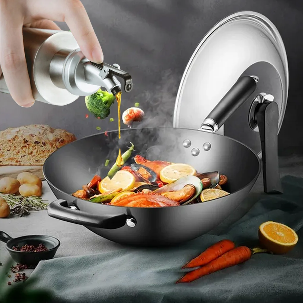 Oil Container Food Storage Container Sauce Squeeze Bottles Portable Oil Bottle Leak-proof Vinegar Sauce Holder Dispenser 290ml