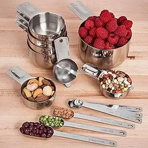 Measuring cups and spoons set