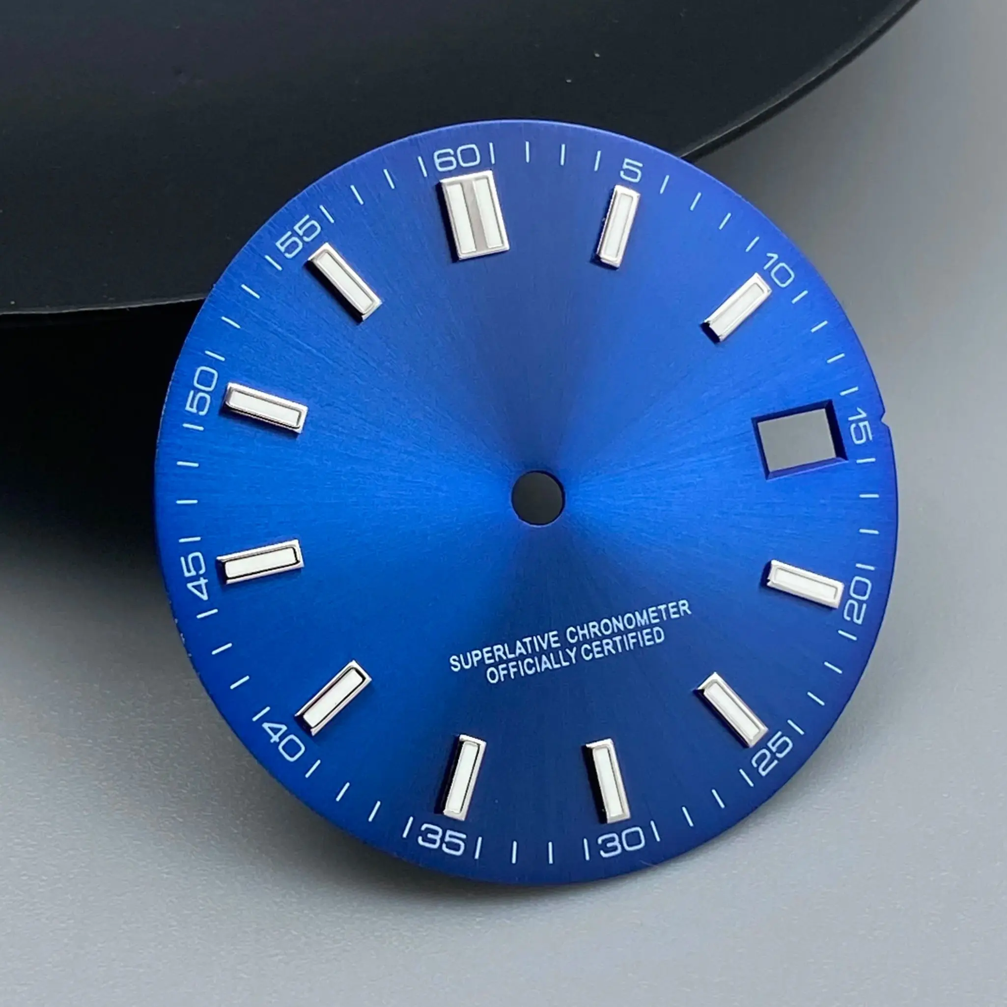 Green Luminous 28.5MM Watch Dial with Hands - NH35/NH36 Movement-Compatible Watch Accessory