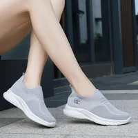 Spring and Summer Mesh Casual Women's Shoes Breathable and Light Sports Fashion Soft Sole Comfortable Walking Shoes 3