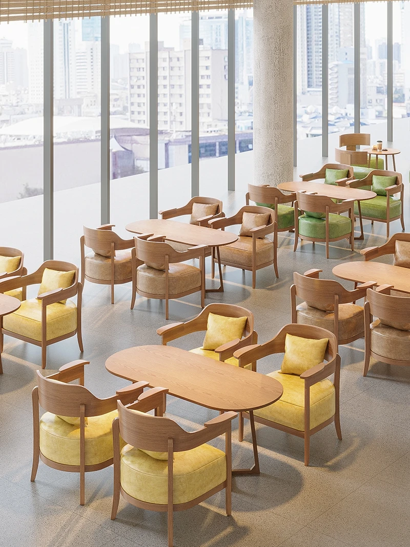 Рисунок 3 - Обеденный стул из массива дерева