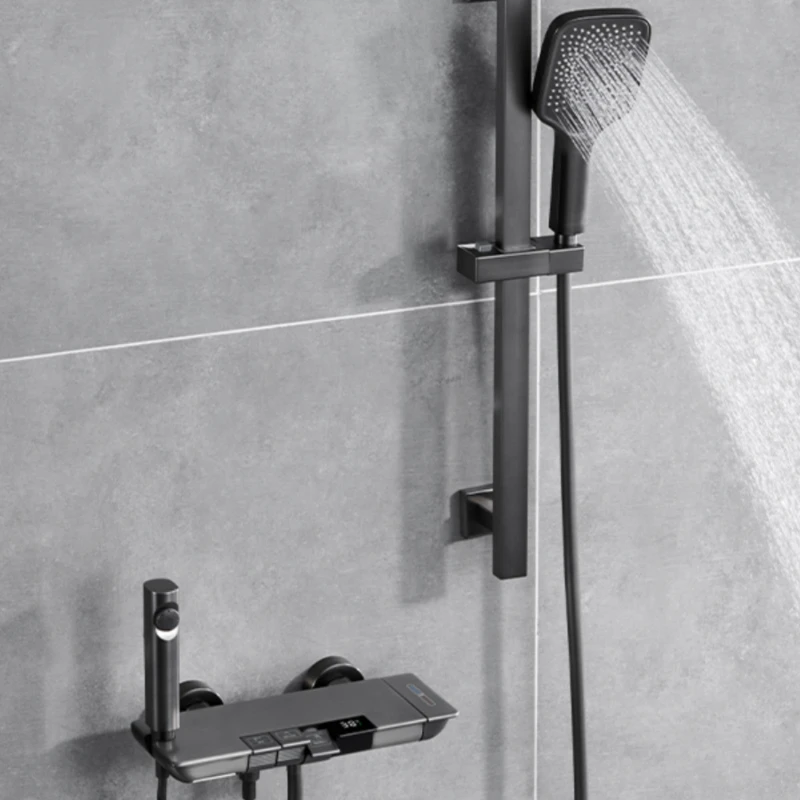 

Copper Gun Gray Constant Temperature Digital Display Three-Function Simple Shower Head