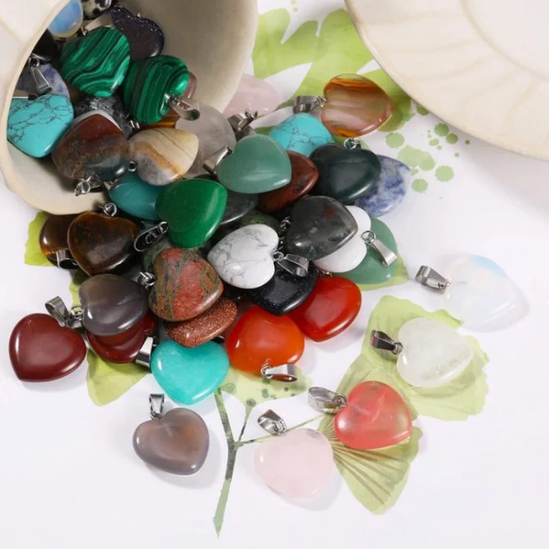 20 Pcs Heart Shaped Stone Pendants Chakra Beads DIY Crystal Charms