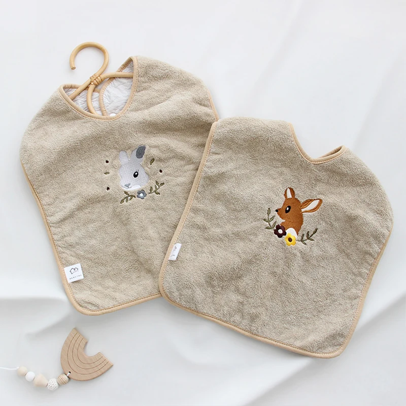 1 Stück Kinder Stickerei Speichel Handtuch Cartoon Schal wasserdicht schmutz abweisenden Schal Soft Button Typ Lätzchen für Kleinkind Baby