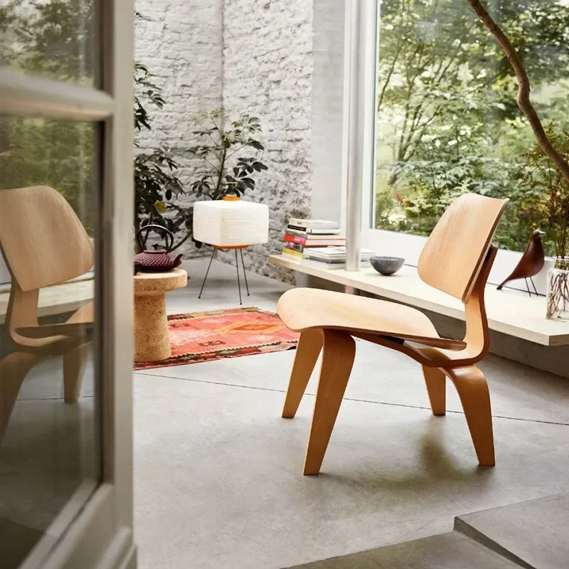 Walnut Shell Chair Replica for Home Living Room and Office