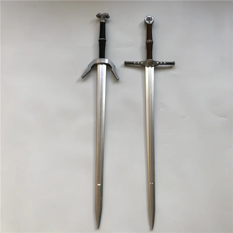 

Anime wizard cosplay of Rivia sword 1:1 White Wolf sword Weapon Prop Role Play PU Model Toy Prop 105cm