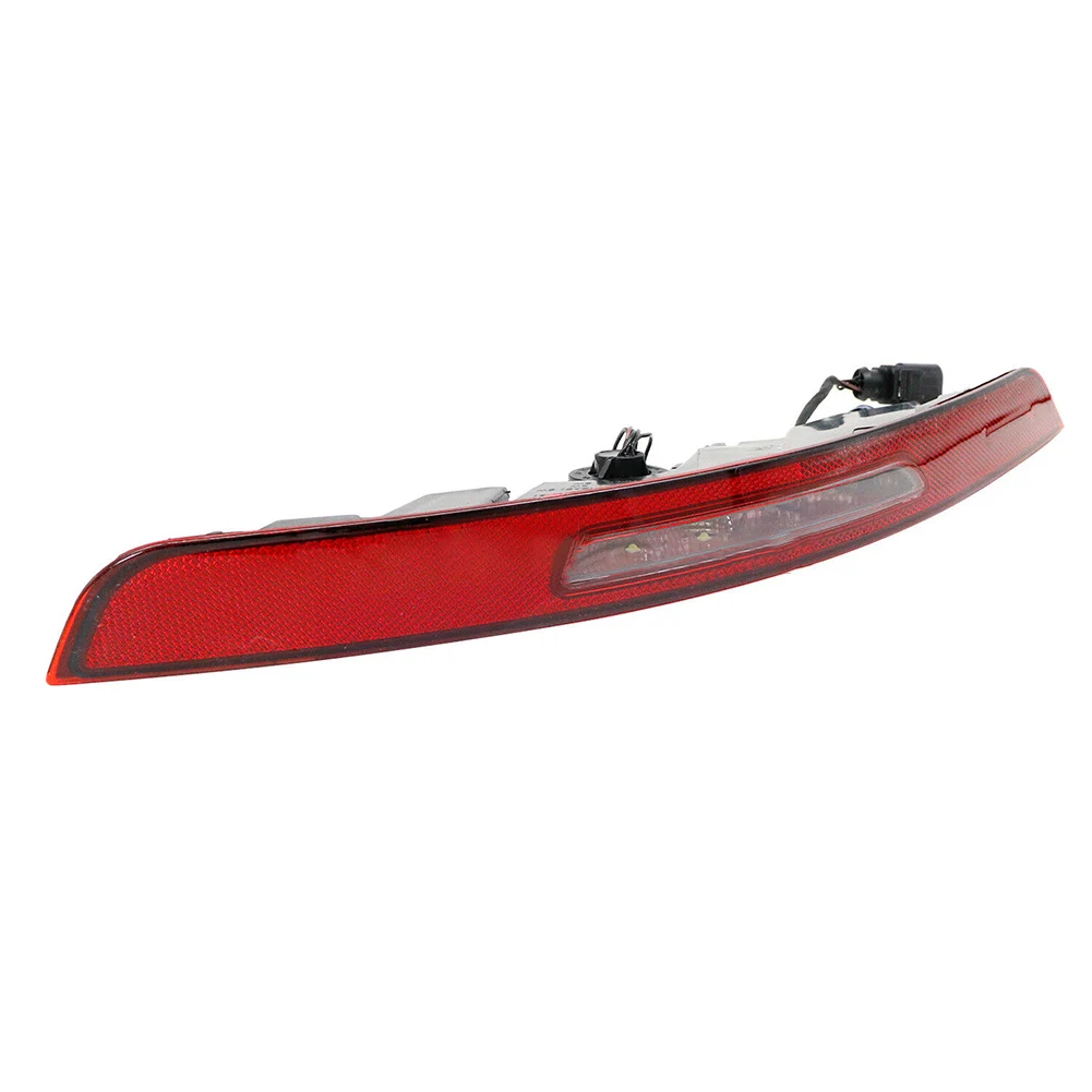 

Direct Replacement Rear Left Light Reflector Assembly for For Macan 95B Red Color Durable and Long lasting