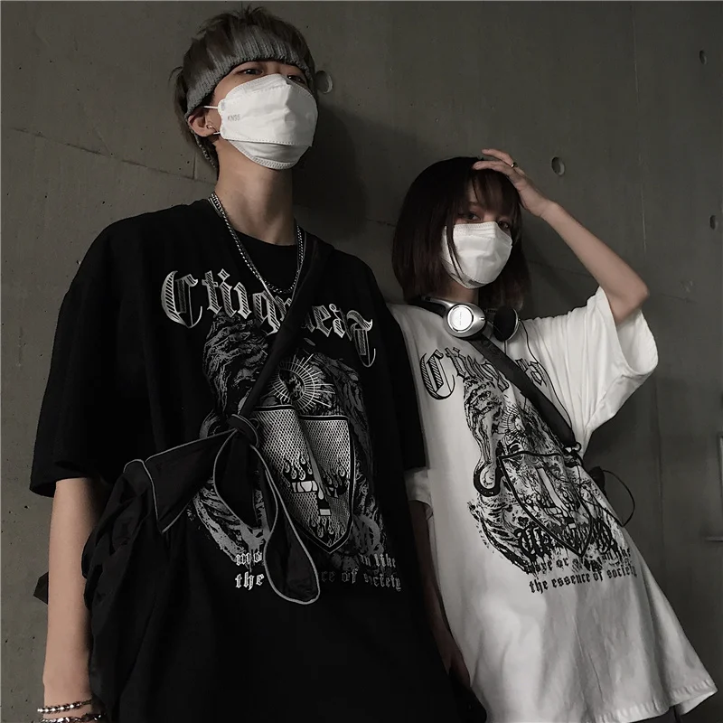 

Gothic T-shirts Ins High Street Letter Printing Decadent Loose Large Hip-hop Short Sleeve Couple T-shirt Men And Women