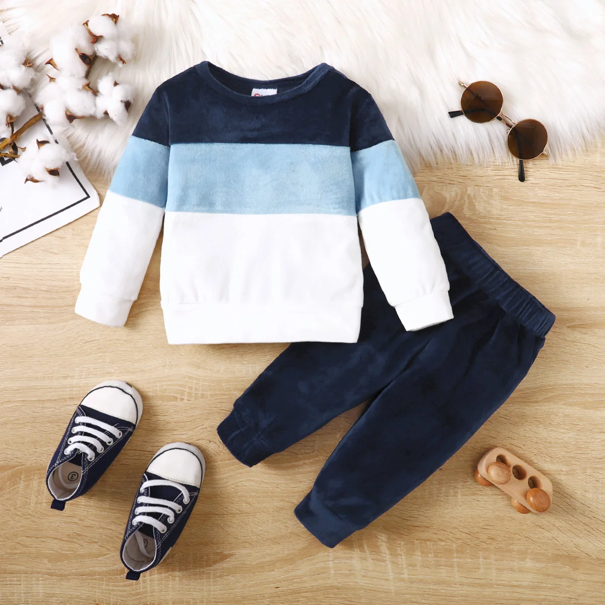 

PatPat 2 шт. однотонный красочный лоскутный дизайнерский комплект для маленьких мальчиков