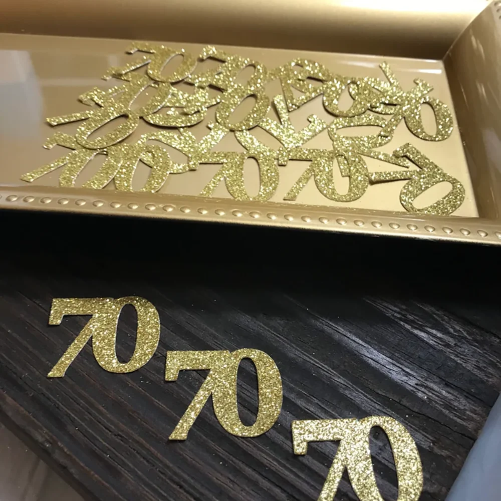 50 Stück Konfetti zum 70. Geburtstag, 70. Geburtstag, Party, Alter, Konfetti, Geburtstag, Jahrestag, Tischplatte, Tischstreuer, Herzstück, Dekoration