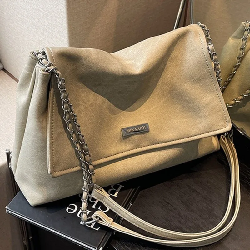 Commuting Women's Large Capacity New Fashionable Niche Texture Chain Shoulder Bag Crossbody Tote Bag