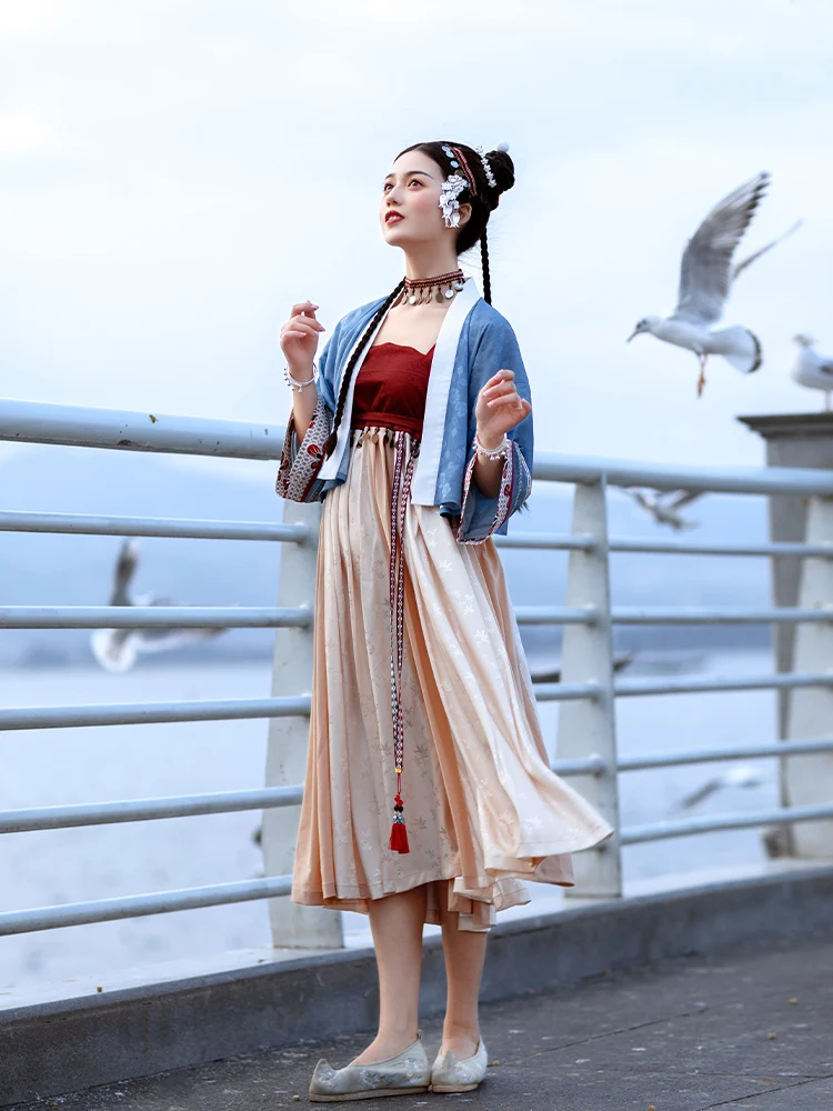 

Flower Dynasty Chronicle Hanfu Tang Made Han Element Half sleeved Shirt 12 Raging Dress Spring/Summer Women's Clothing