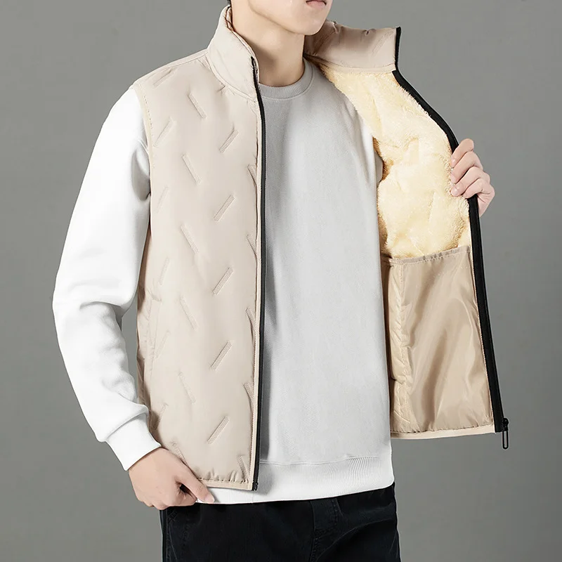 

1pc Embossed Jacket Fleece Vest Polyester Short Coat Sleeveless Solid Color Fashion Large Size Rectangular Essential For Winter