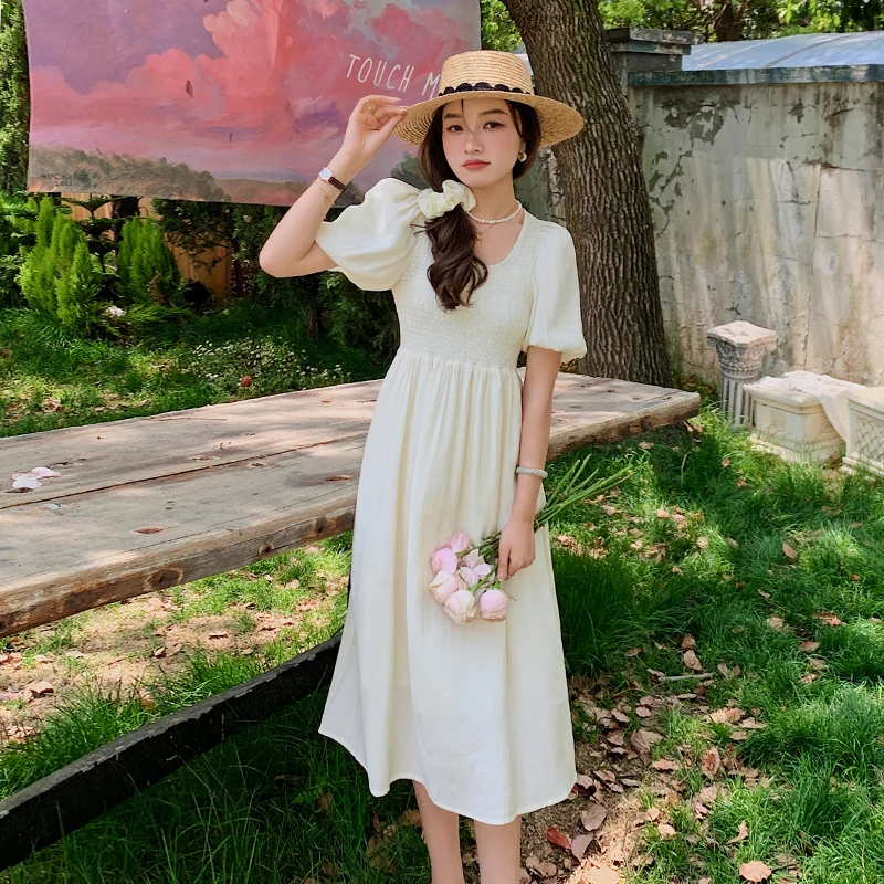 

Dress Summer 2023 Women New Square Collar Pleated Retro Bubble Sleeve Solid Color Chiffon Dress High-waisted Mid-length Dress
