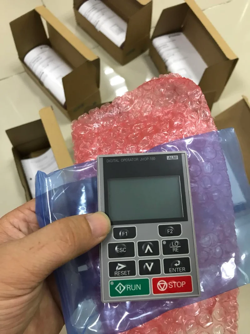 

Новинка 99%, Оригинальный Инвертор Yaskawa, фотопанель, Yaskawa H1000, A1000, V1000