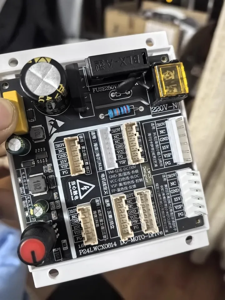 Tester Per Motore Ventola CC 3/5 Fili – LCD, Regolazione Velocità, Protezione Cortocircuito 310V Per HVAC