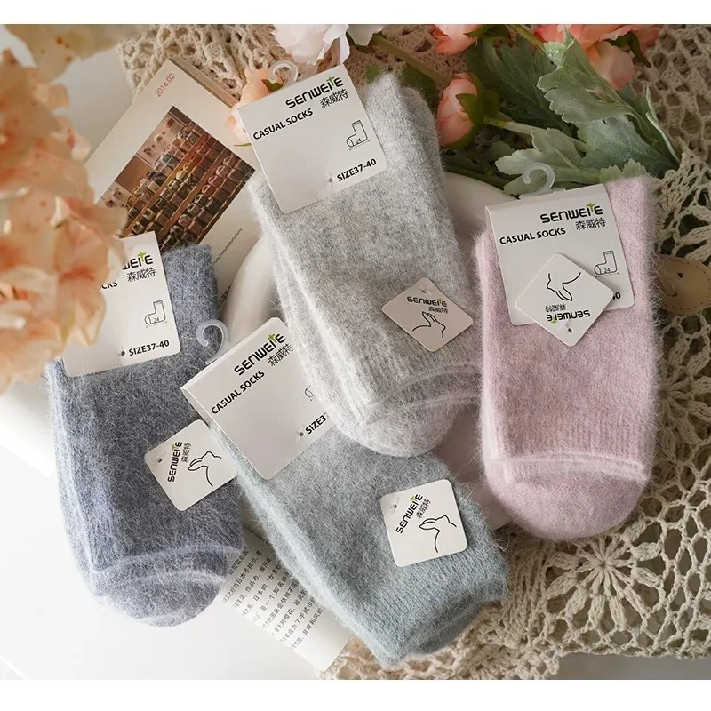 Neue Socke Ankle Crew Fuzzy Herbst Winter Kaninchen Fell Frauen mitte der wade Verdickt Warme Weiche Wolle B4W96 – Detail 6