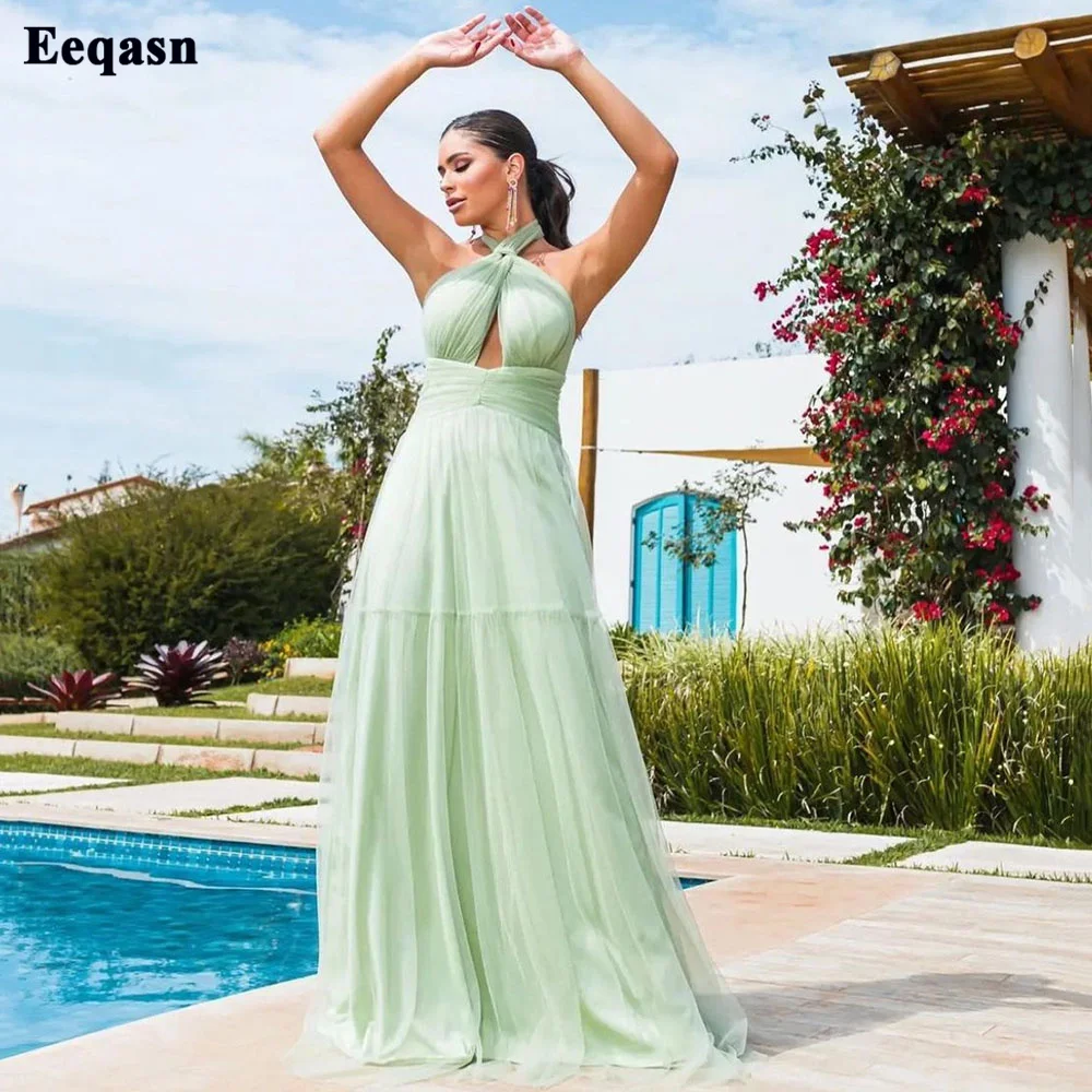 

Eeqasn Simple Mint Green Tulle Long Prom Dresses Halter Formal Evening Gowns Pleats A Line Women Wedding Party Bridesmaid Gown