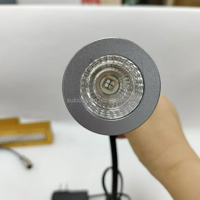 네일 젤 경화 램프 LED 10W 유연한 클립형 데스크 램프 (의료용)