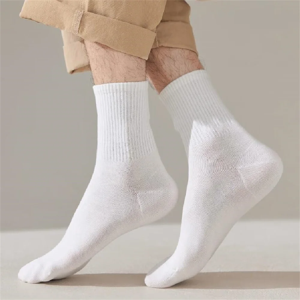 10/20 Pairs New Top Quality Black White Cotton Socks Sweat-absorbing Mid Tube Sports Socks Breathable Women Male Middle Socks 5 Sbf31800c62024090bf5f0b40f047081aX